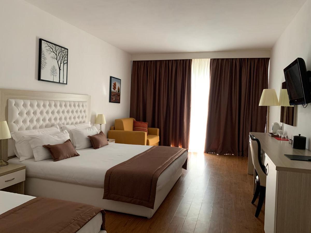 Hotel Bleart Škalngur Eksteriør bilde